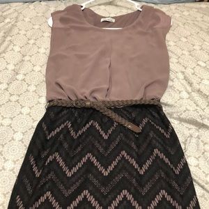 Very pretty dress worn once!